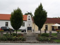 Enzersdorf bei Staatz 1